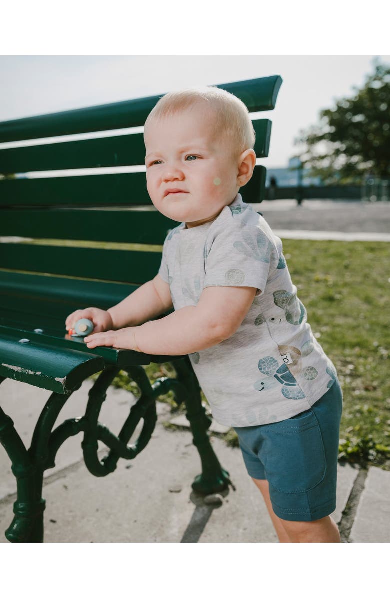 Deux par Deux Jersey T-Shirt and Organic Cotton Turtle Print Jersey Shorts Set, Alternate, color, Grey Mix Turtle & Medium Blue