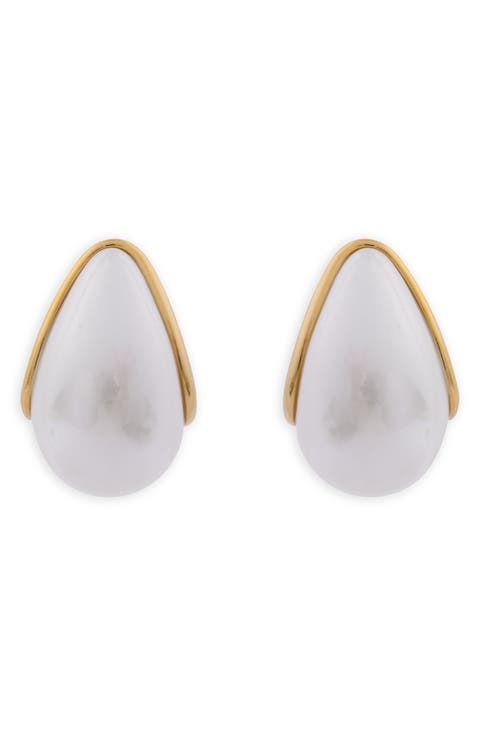 Teardrop imitation Pearl Stud Earrings