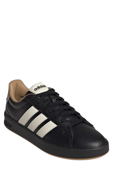 Grand Court Sneaker