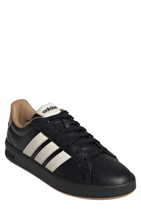 Grand Court Sneaker
