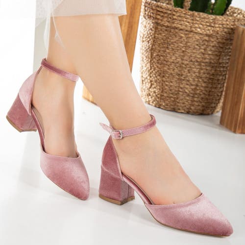 FOREVER & ALWAYS SHOES FOREVER & ALWAYS SHOES MARCELLE LOW BLOCK HEEL PUMPS