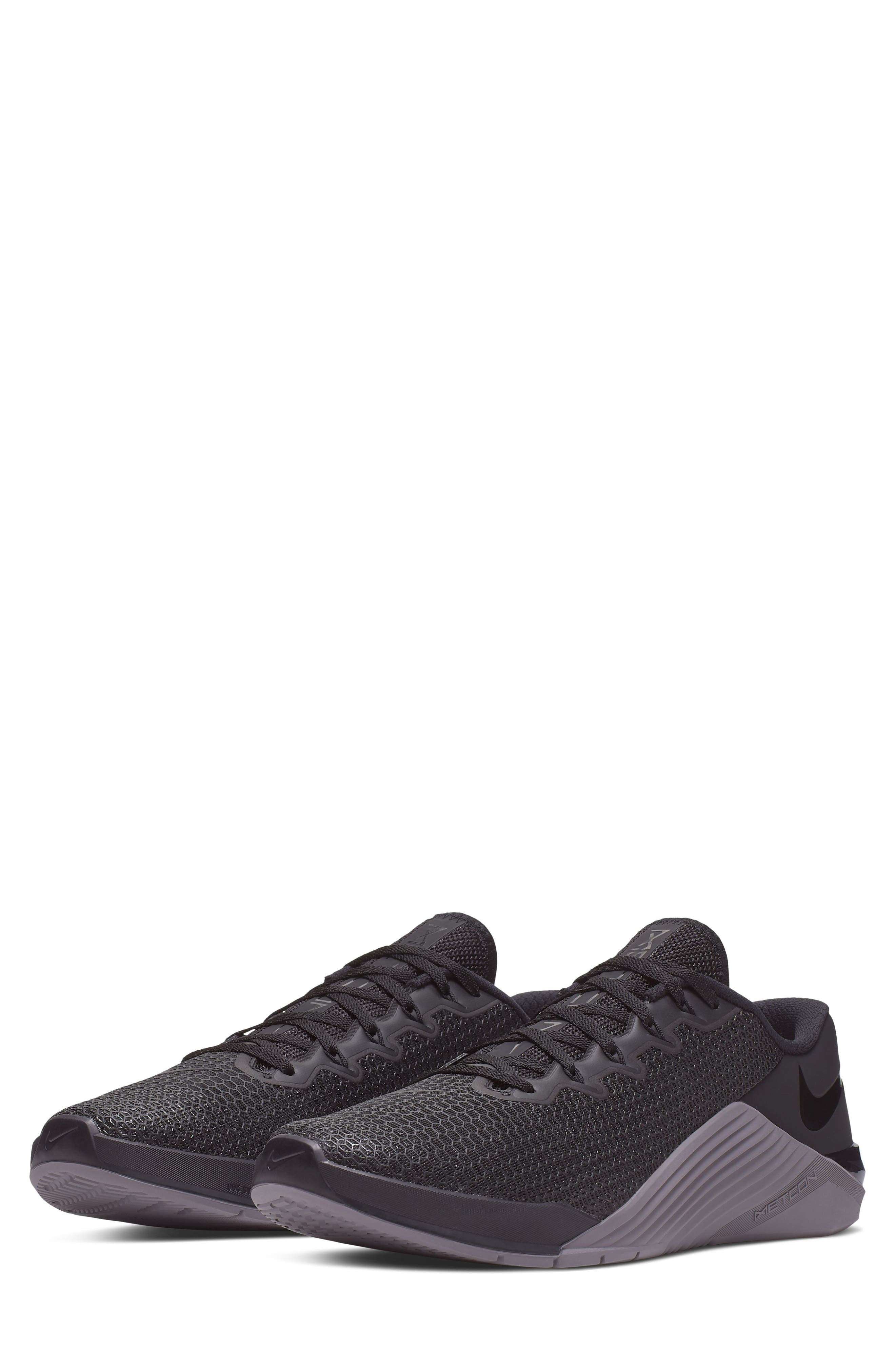 Nike Metcon 5 Training Shoe, Main, color, 