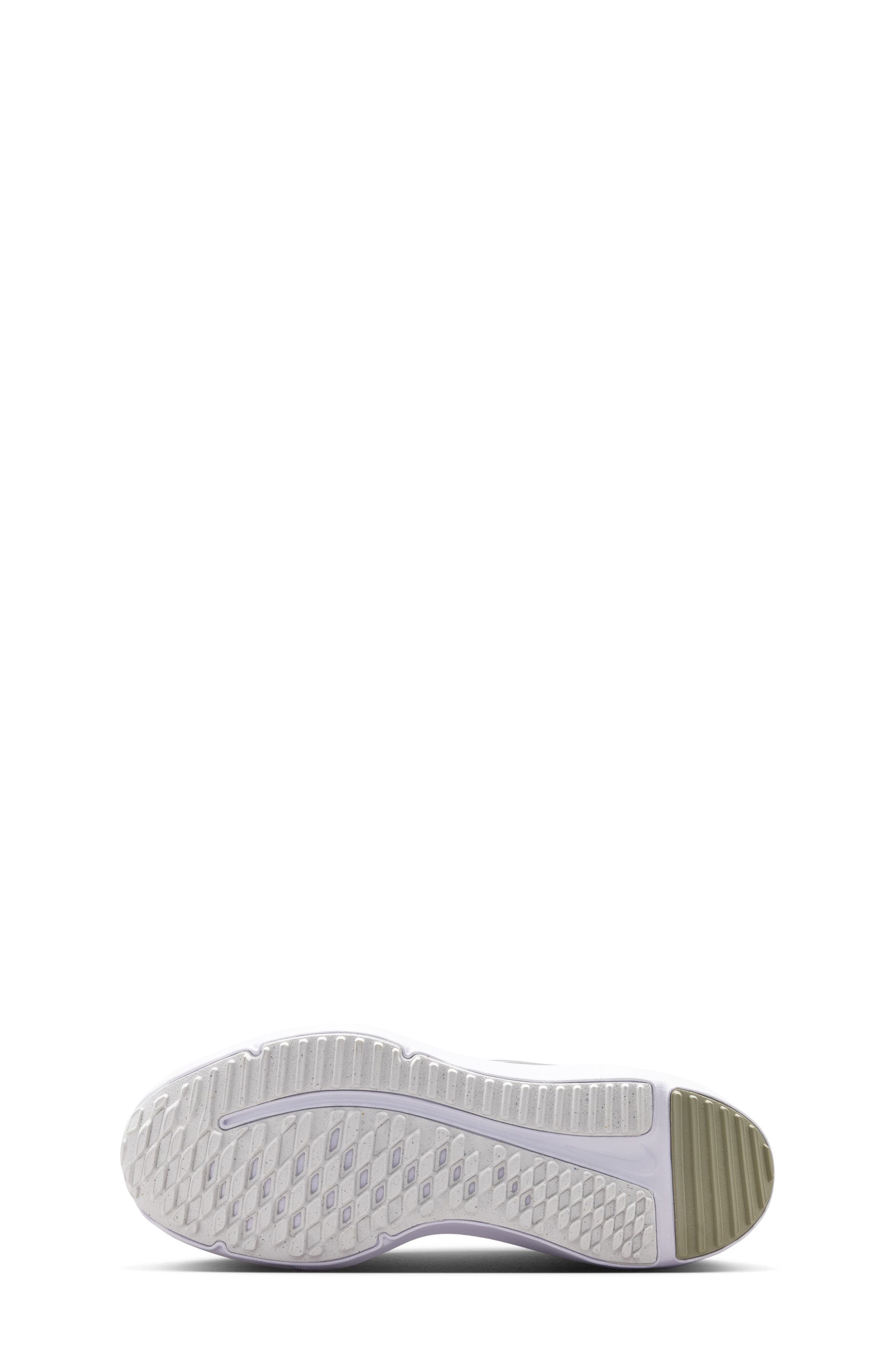 Nike Cosmic Runner Running Shoe, Alternate, color, Grey White