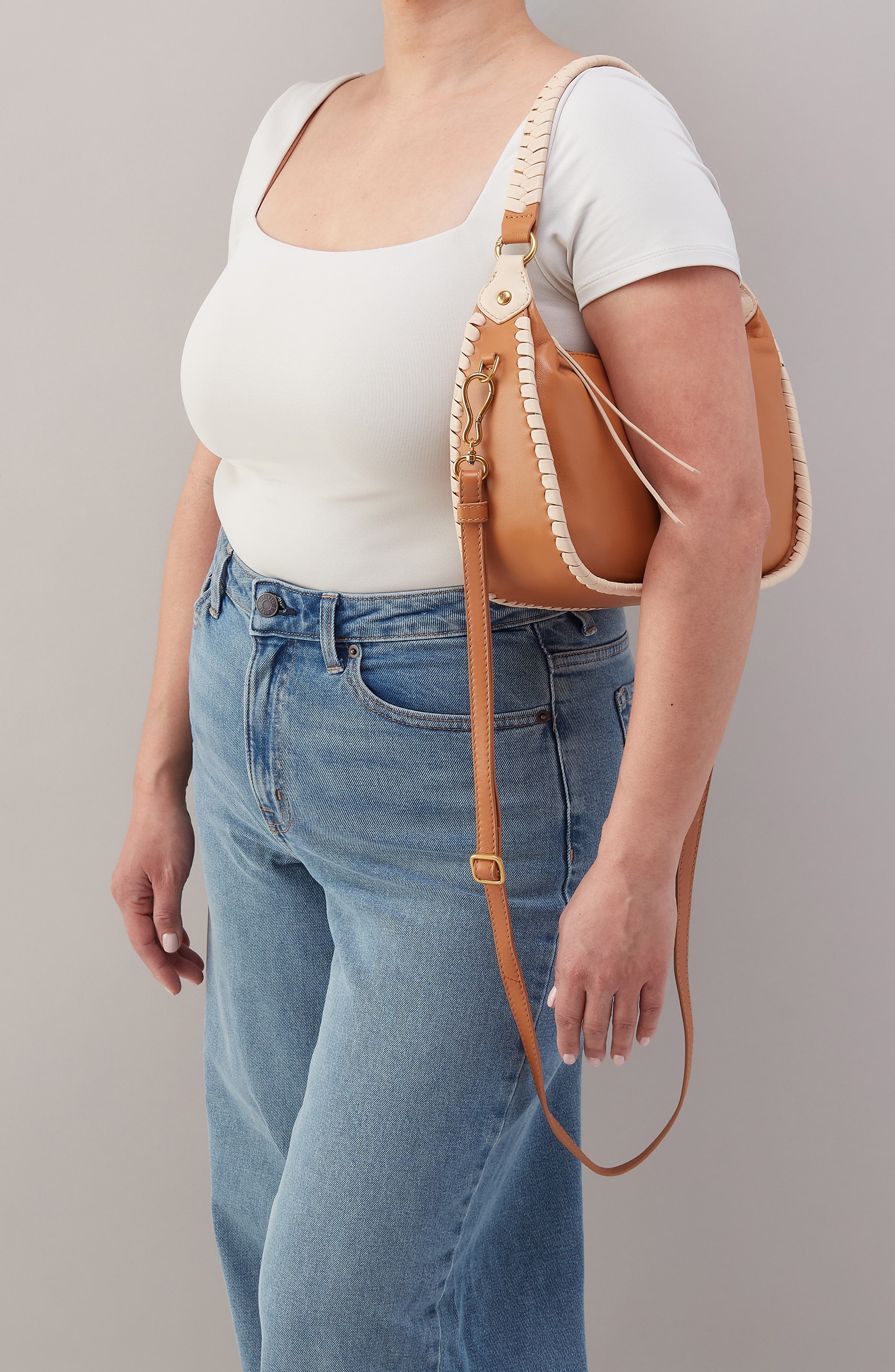 HOBO Mia Leather Crescent Hobo, Alternate, color, Warm Cashew