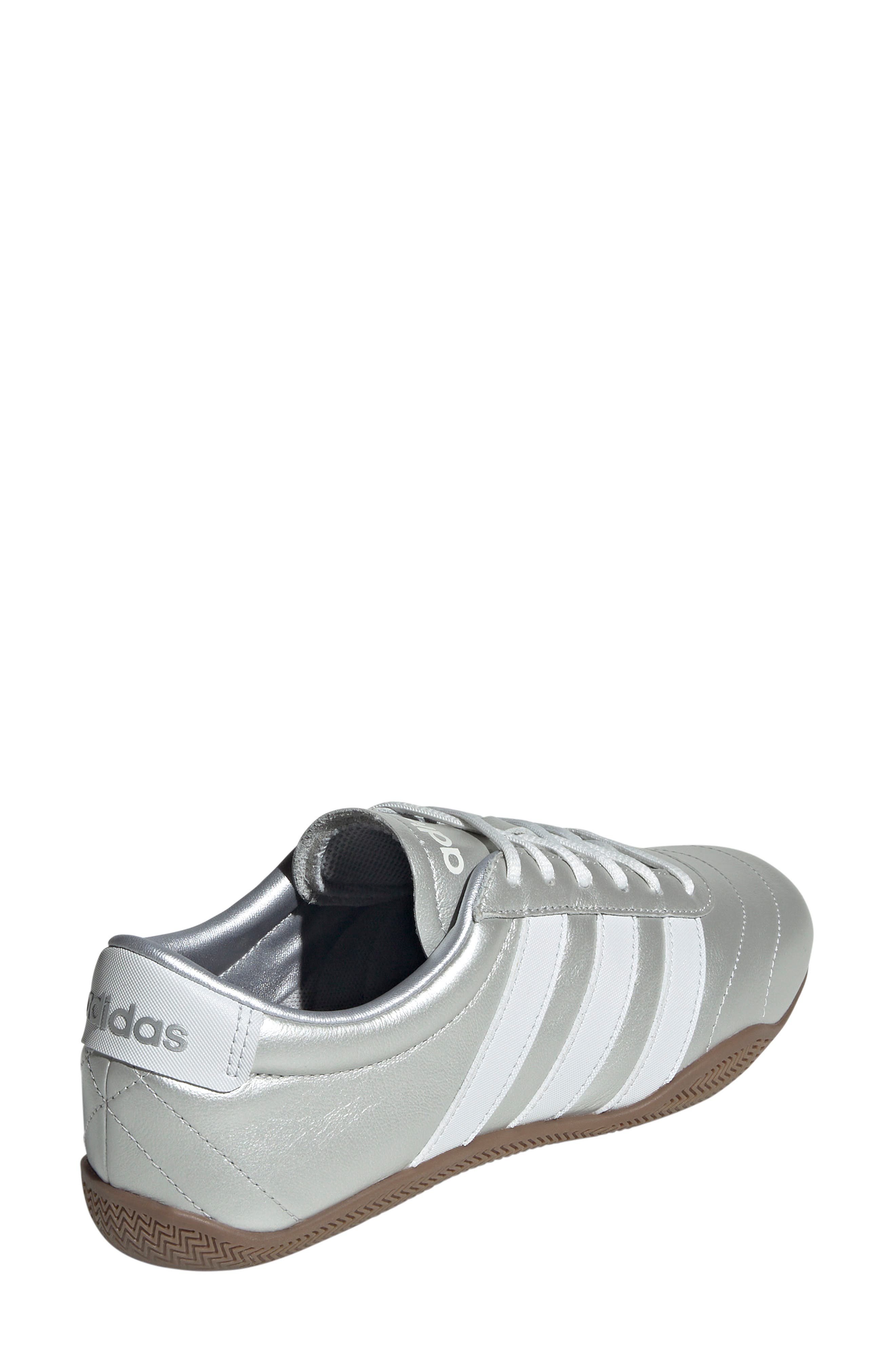 Grand Court Lo Sneaker - image 4