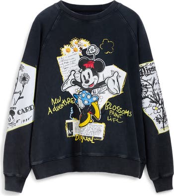 Minnie Mouse Graphic Sweatshirt