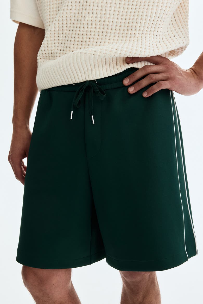 Relaxed-fit Shorts, Alternate, color, Green/white