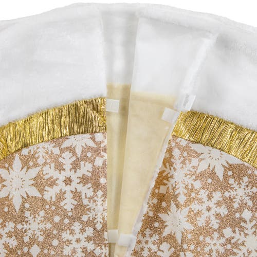 Northlight 48" White And Gold Snowflake Christmas Tree Skirt In Gold