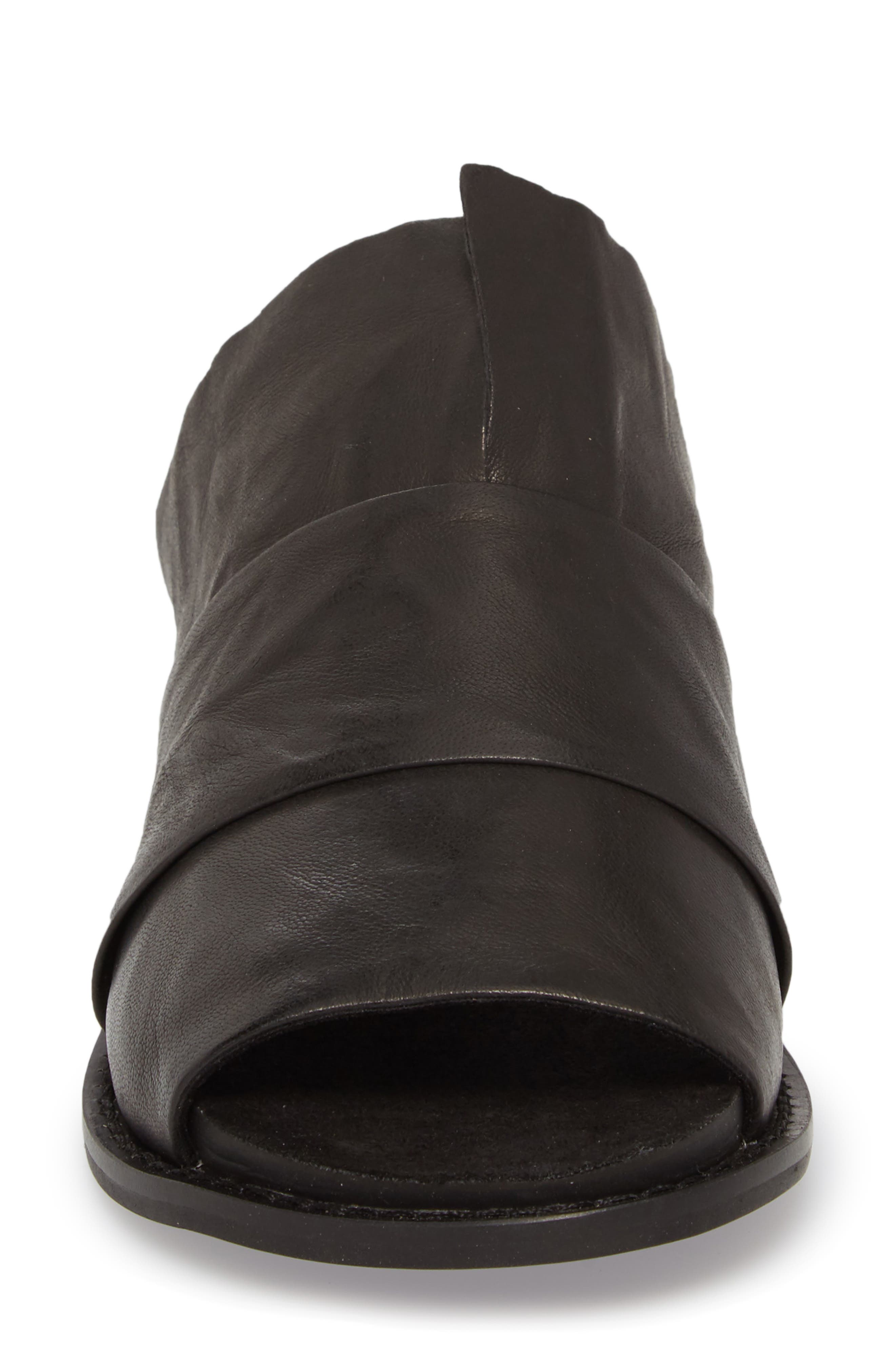 Kelsi Dagger Brooklyn Ohana Sandal, Alternate, color, 