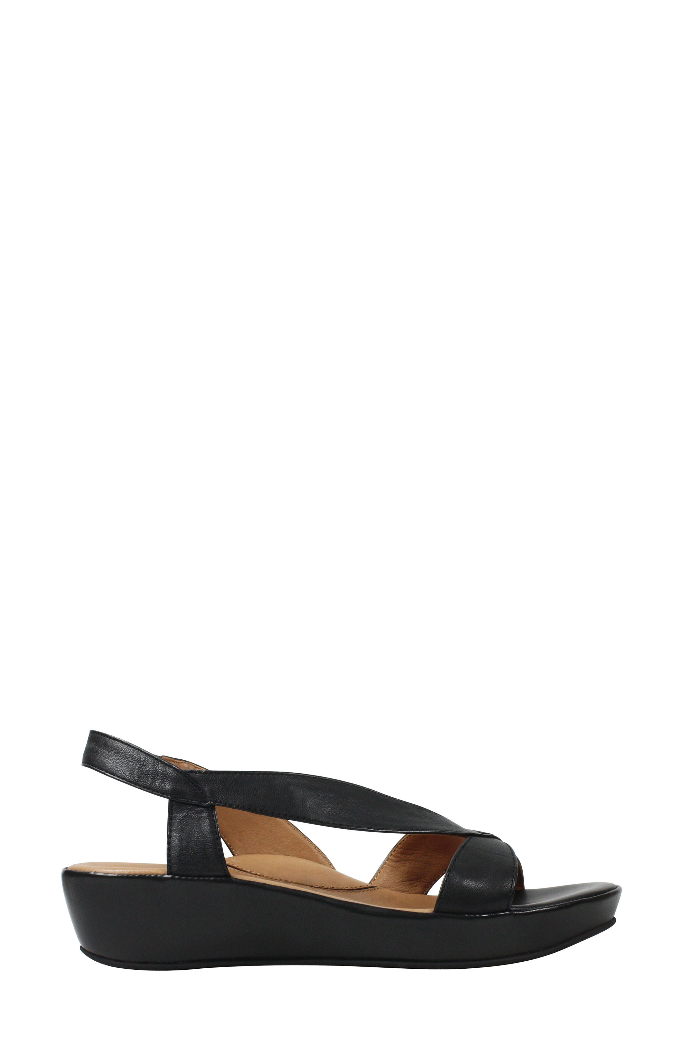 L'Amour des Pieds Crotono Sandal, Alternate, color, 
