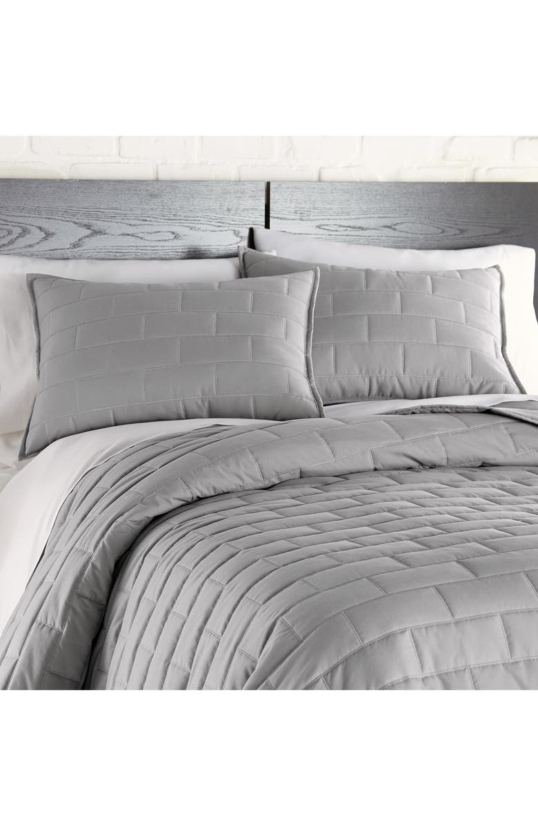 SOUTHSHORE FINE LINENS Premium Collection Vilano Brickyard Quilt Set, Alternate, color, Grey