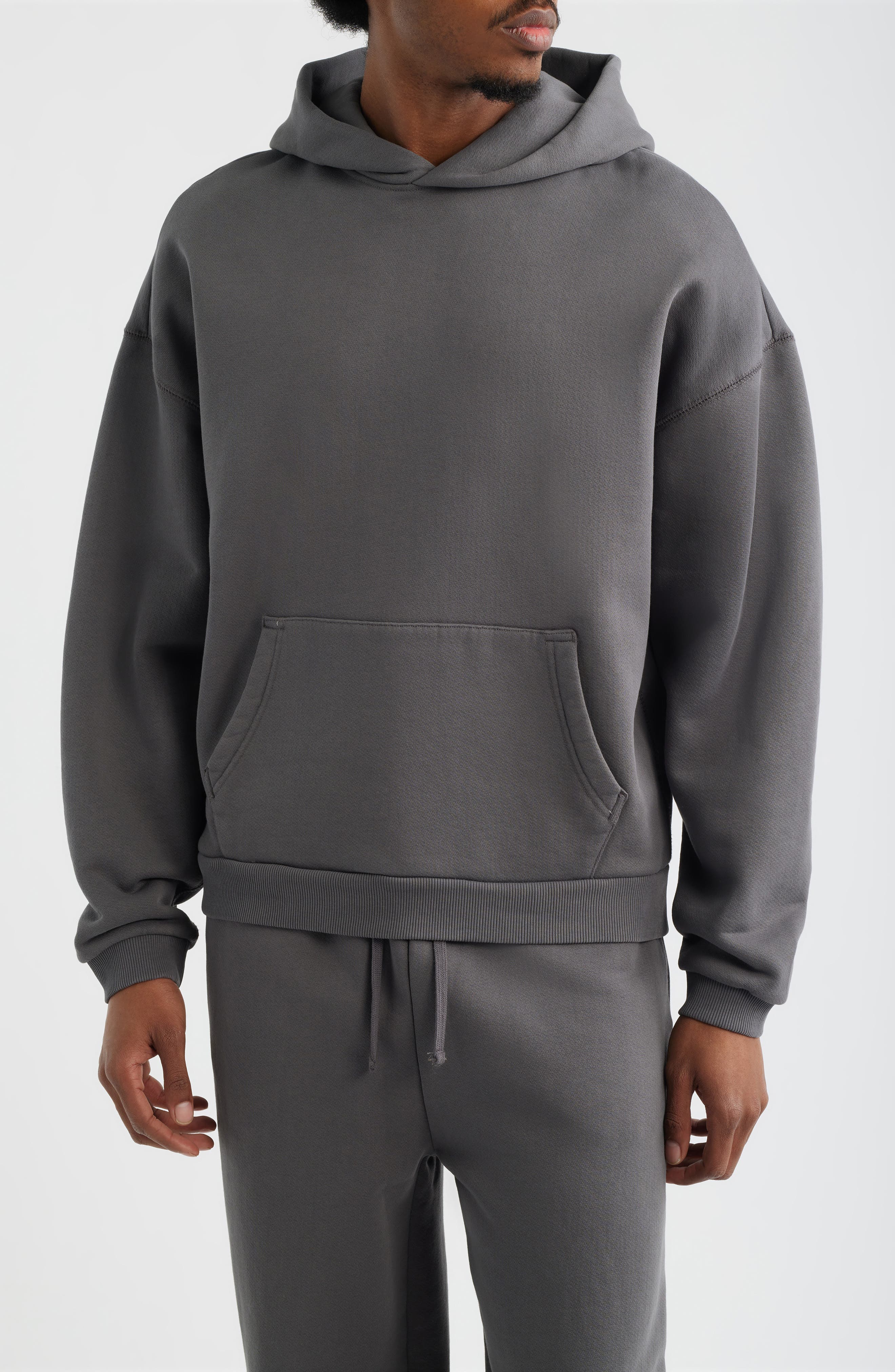 VINTAGE GREY