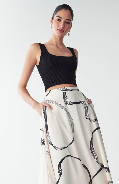 Willa Saras Maxi Skirt In White