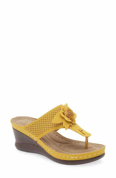 Yaz Floral Appliqué T-Strap Sandal