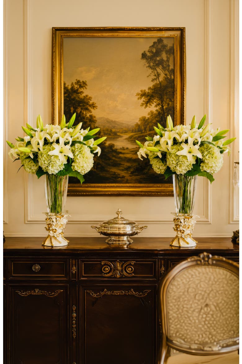 Majestic Lily and Hydrangea in Vase, Alternate, color, Blush