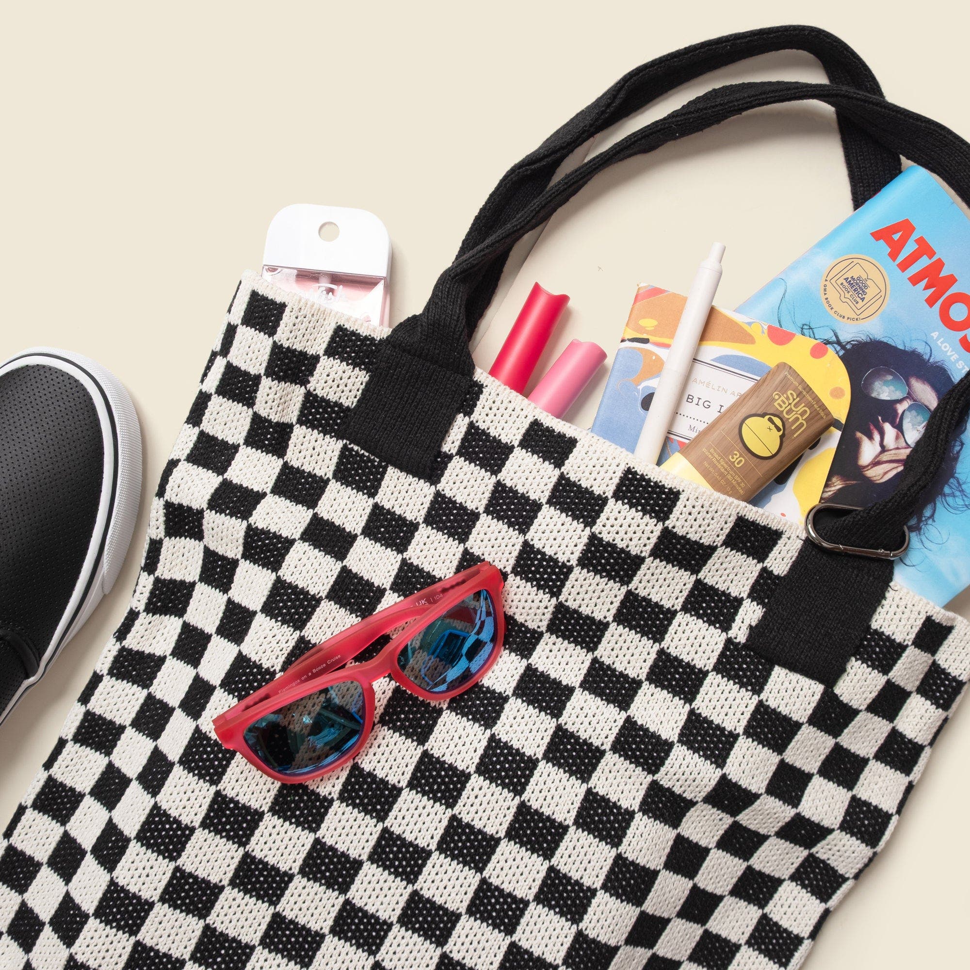 Casupo Checkered Sweater Tote Bag, Alternate, color, Black And White