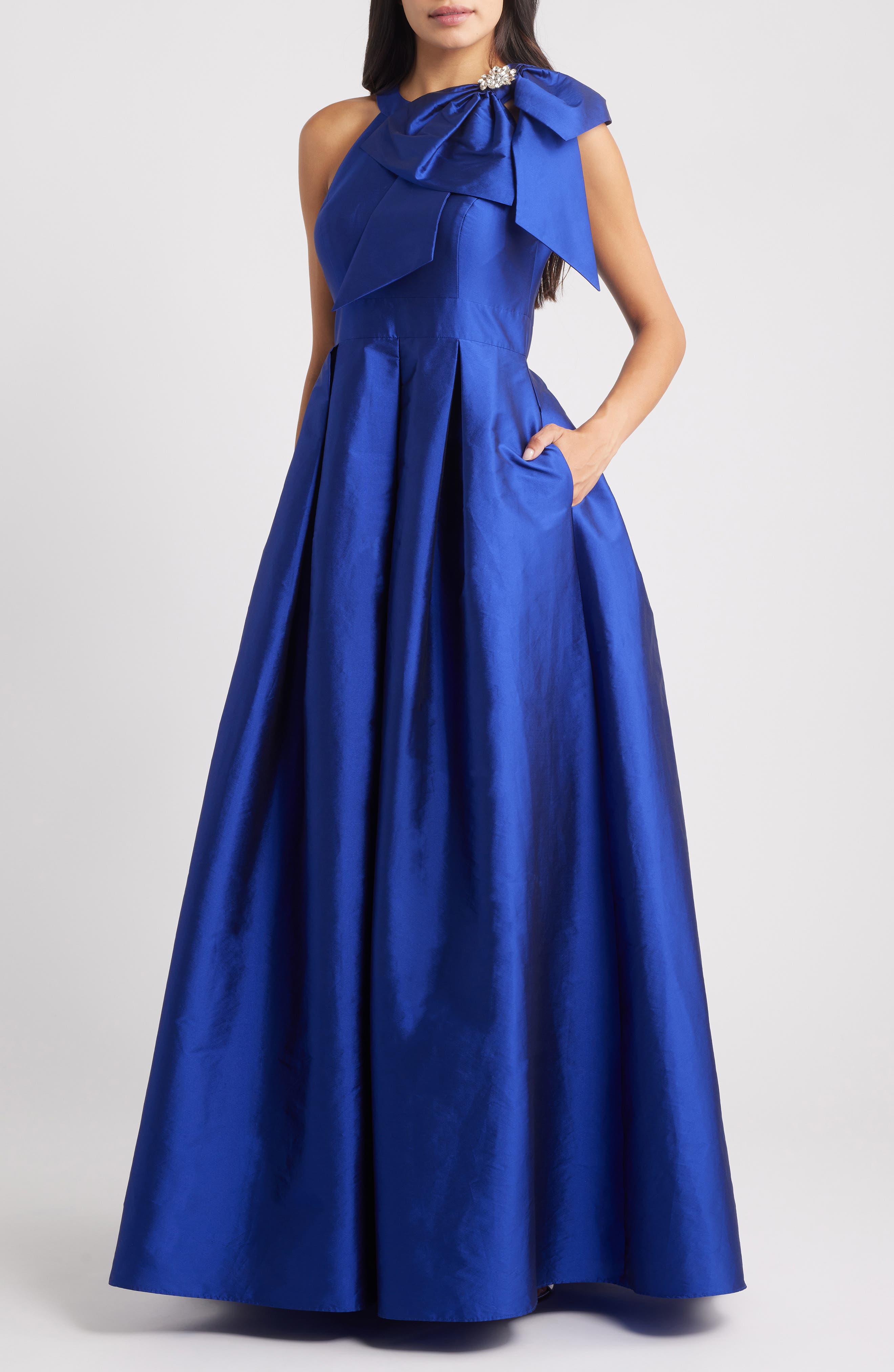 Bow Mikado Ballgown - image 3