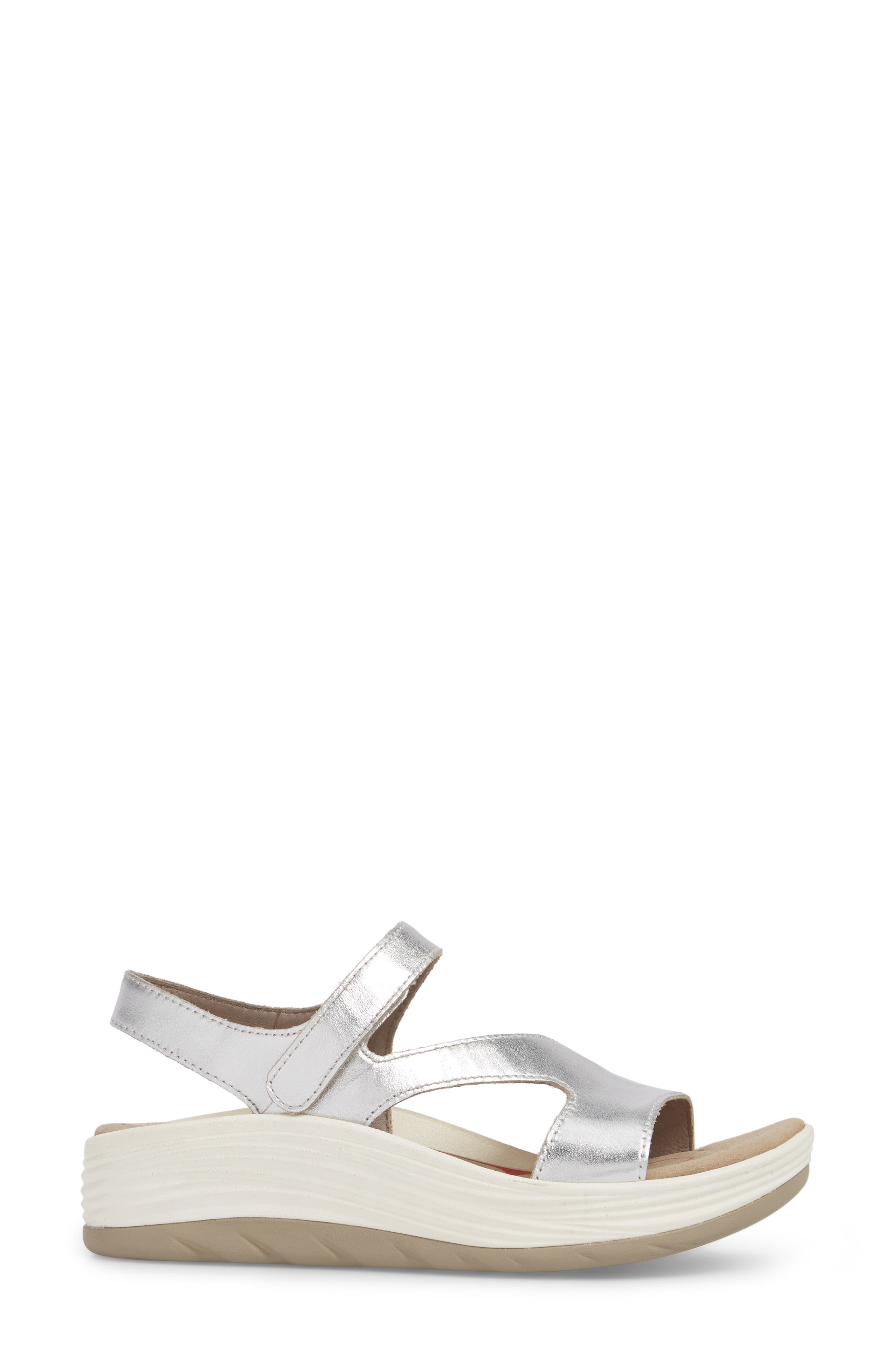 bionica Cybele Platform Sandal, Alternate, color, 