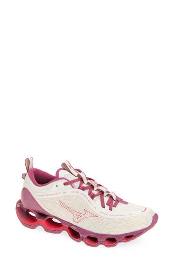 Mizuno Wave Prophecy 13 Sneaker
