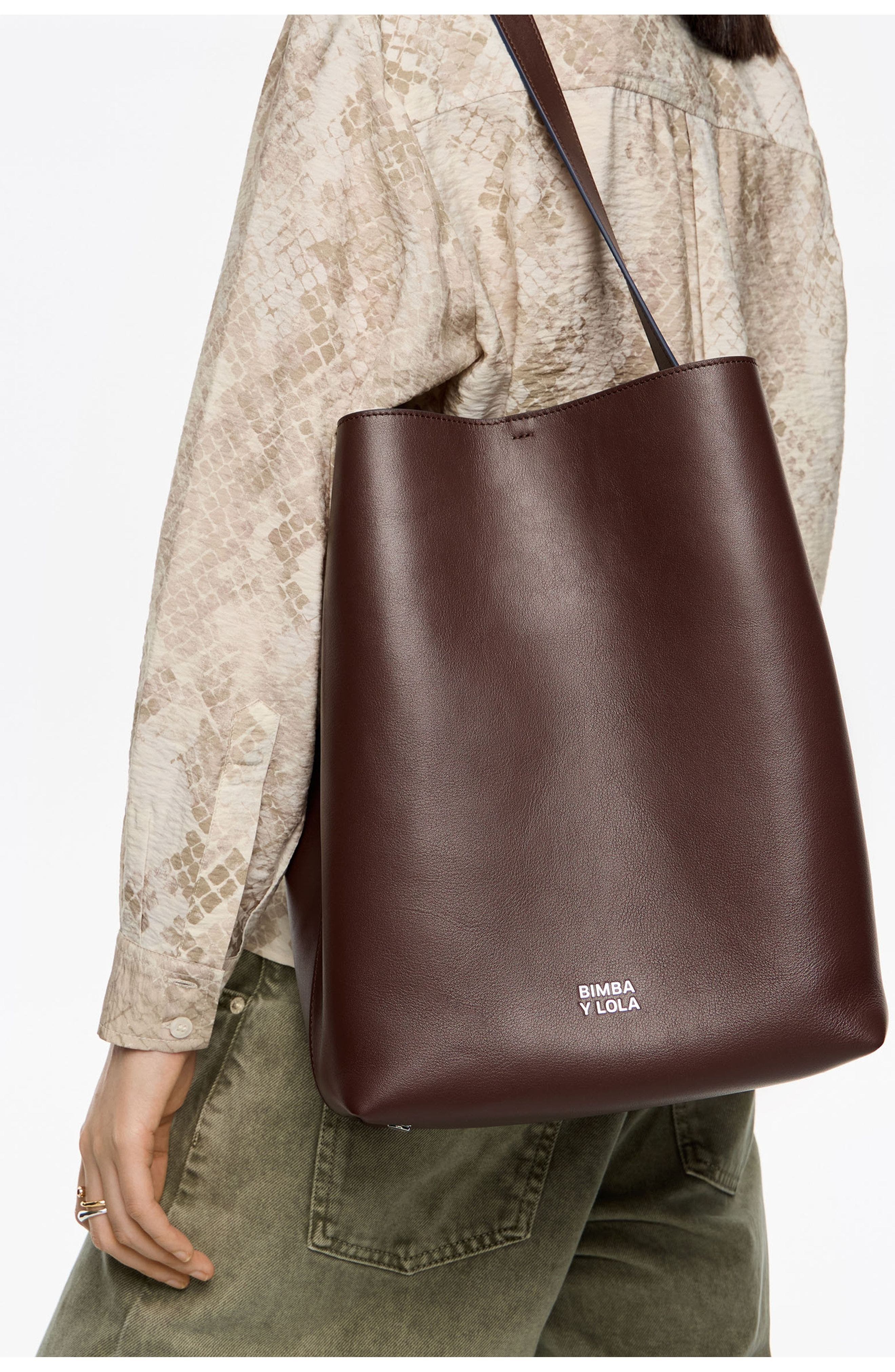 Bimba y Lola Large Leather Carlino Bag, Alternate, color, Chocolate