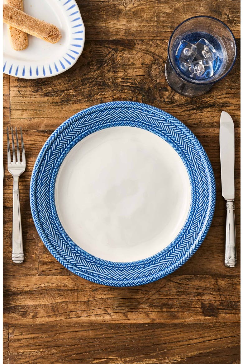 Le Panier Dinner Plate, Alternate, color, WHITEWASH/ DELFT BLUE