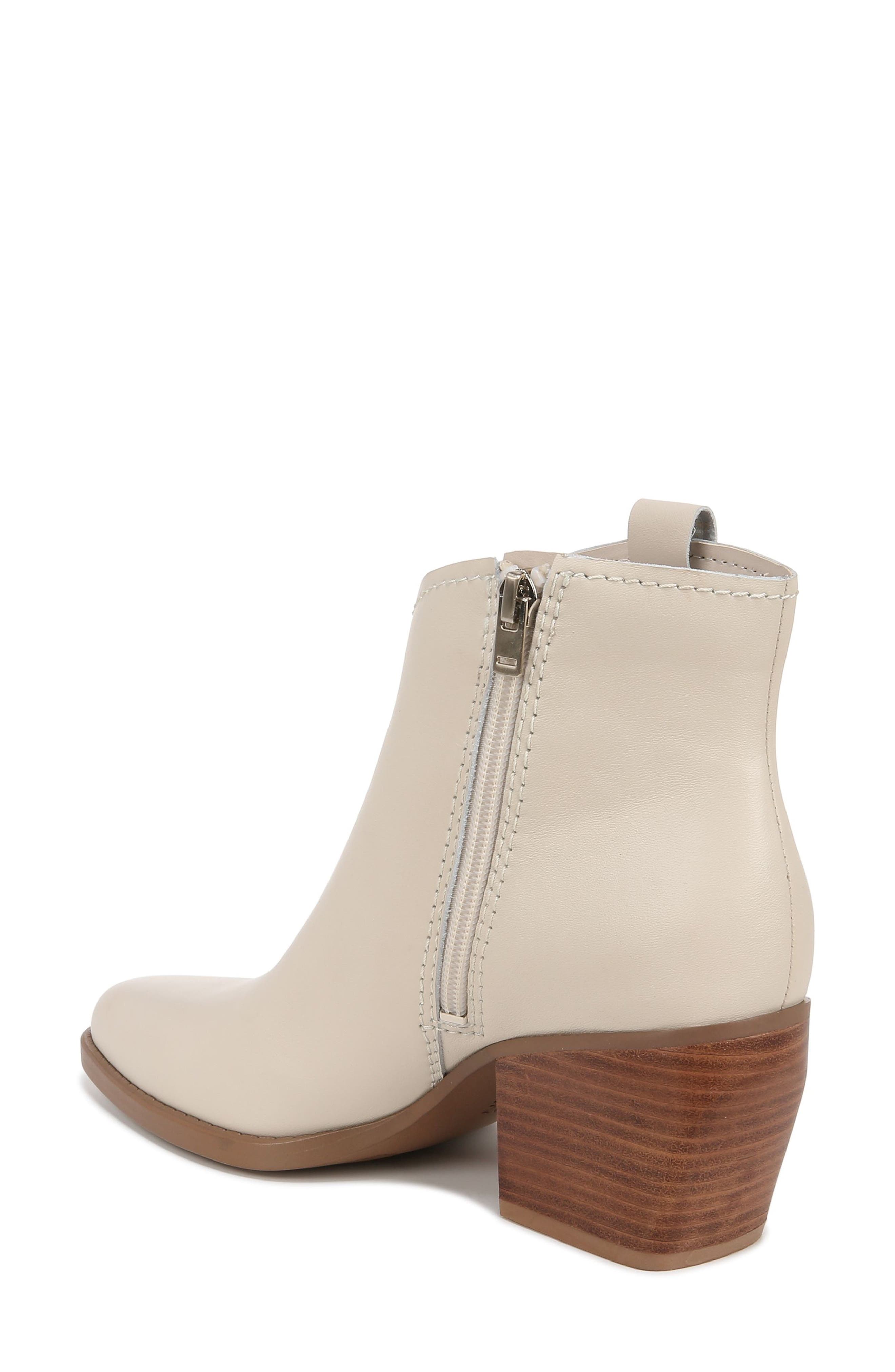 Naturalizer Fairmont Bootie, Alternate, color, 