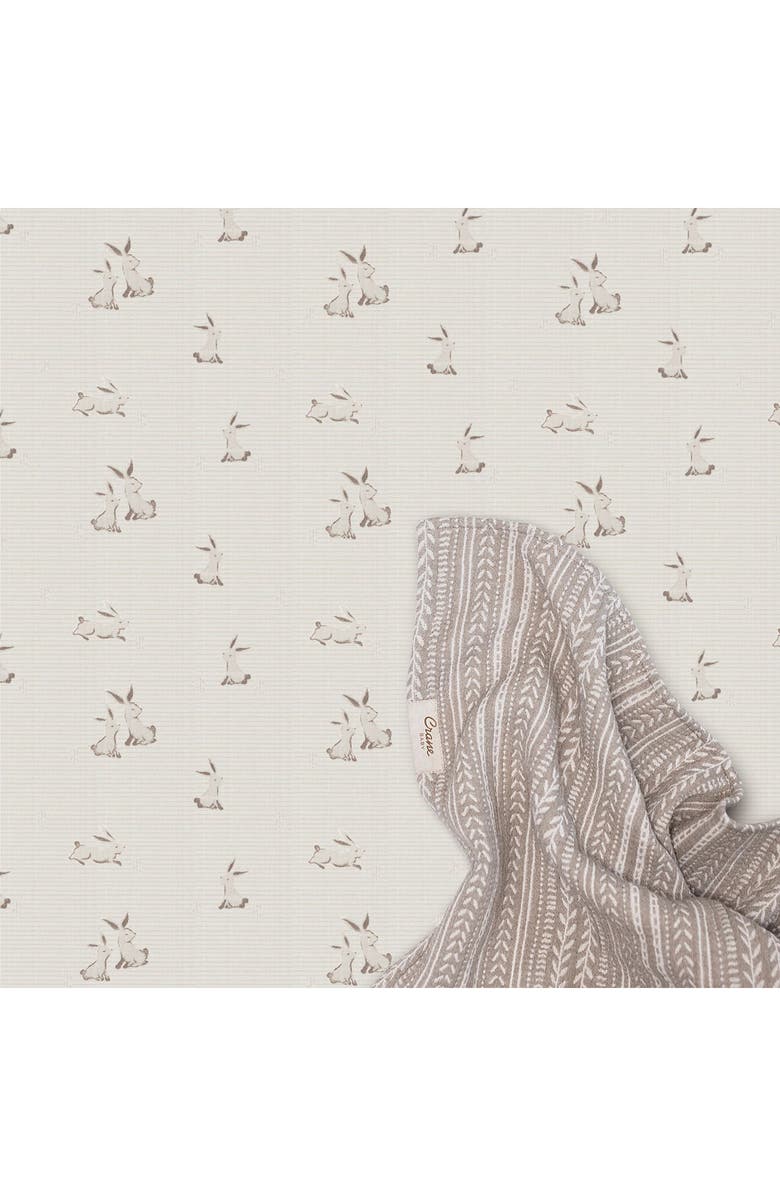 CRANE BABY Avery Print Organic Cotton Muslin Fitted Crib Sheet, Alternate, color, Bunny
