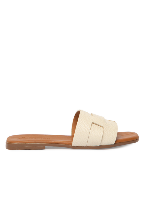 Lucila Flat Sandal