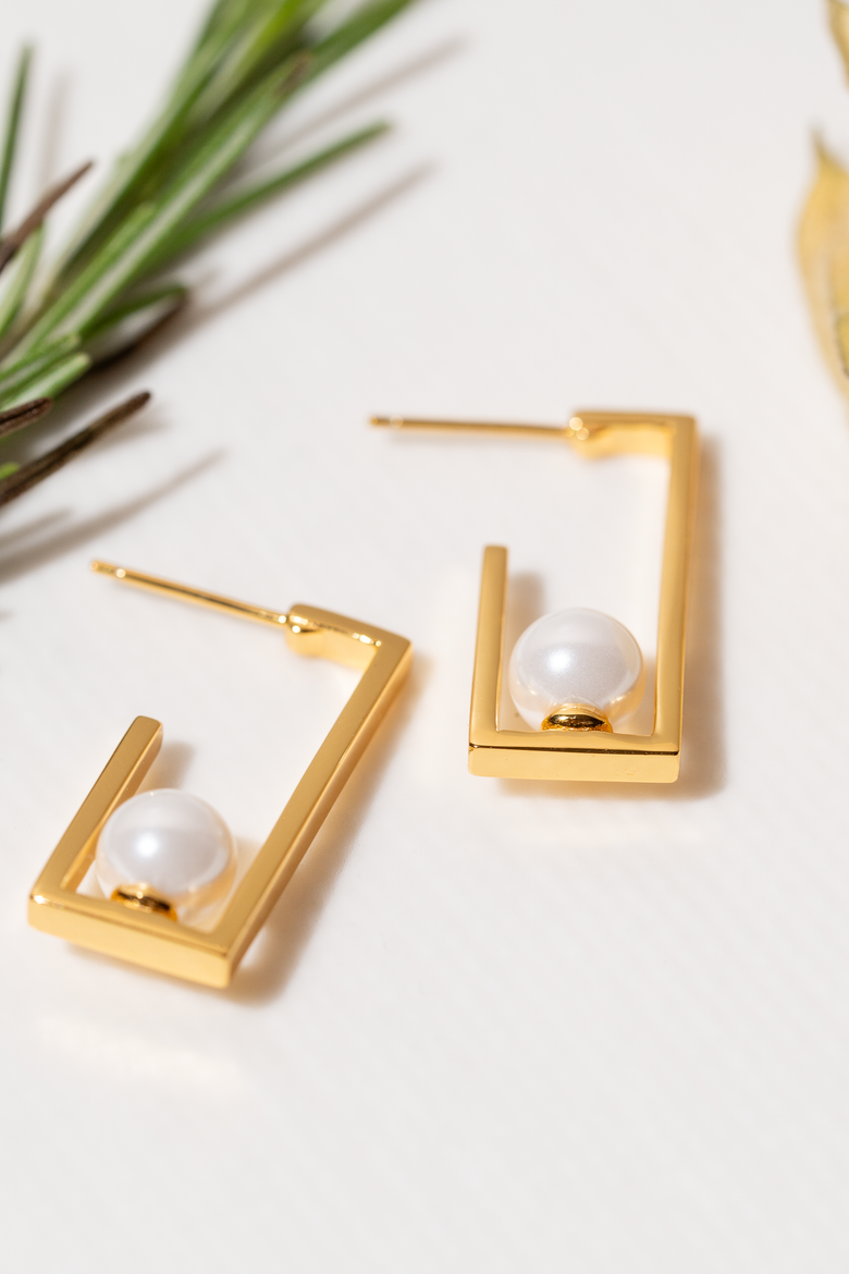 Pearl Frame Hoops, Alternate, color, Gold
