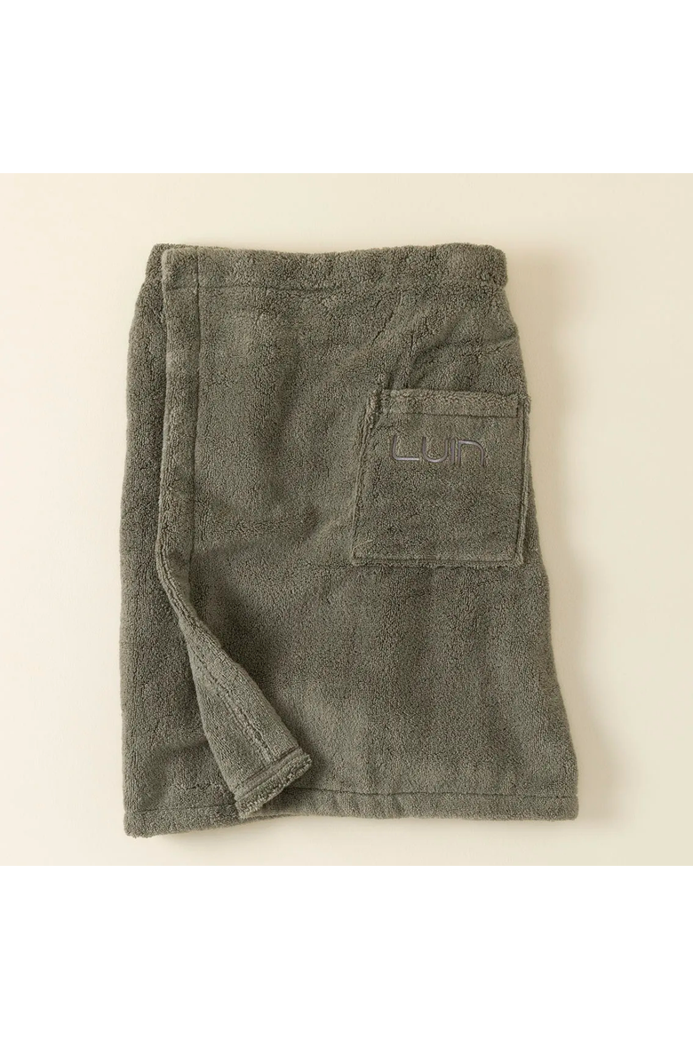 Turkish Cotton Men's Wrap Towel by Luin Living, Alternate, color, Granite