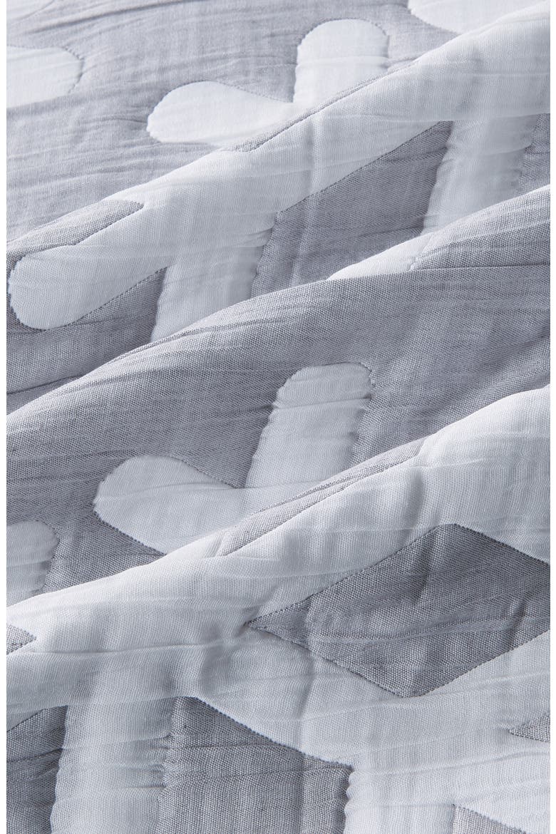 Matelass Snowflake Quilt Set, Alternate, color, GREY / WHITE