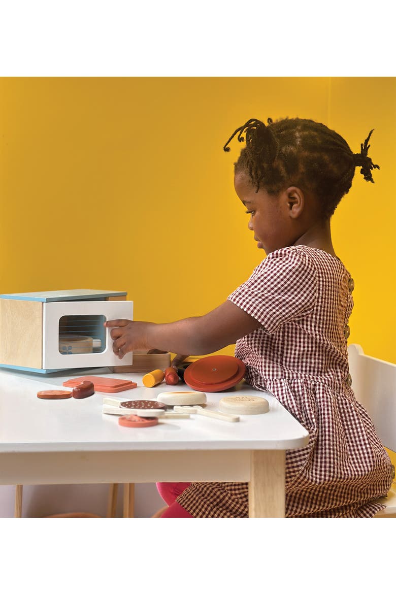 Toy Microwave, Alternate, color, Multi-color