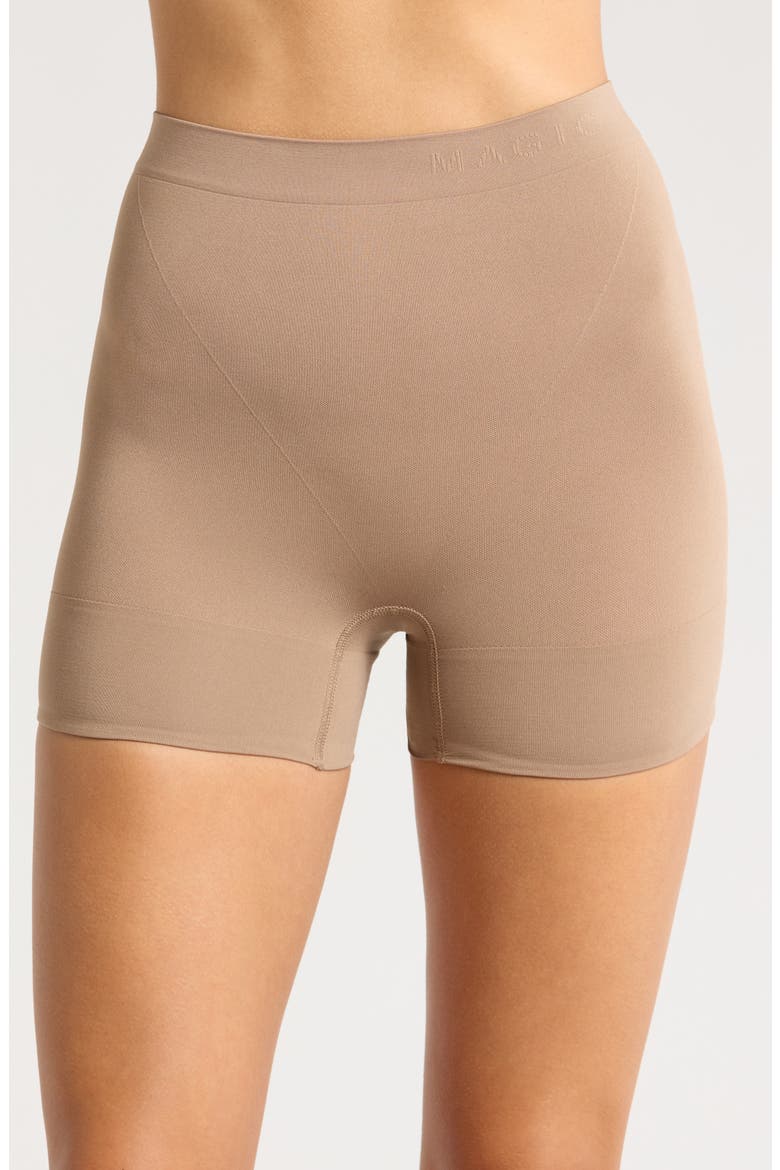 Comfort Short Seamless Shaping Shorts, Main, color, MACCHIATO