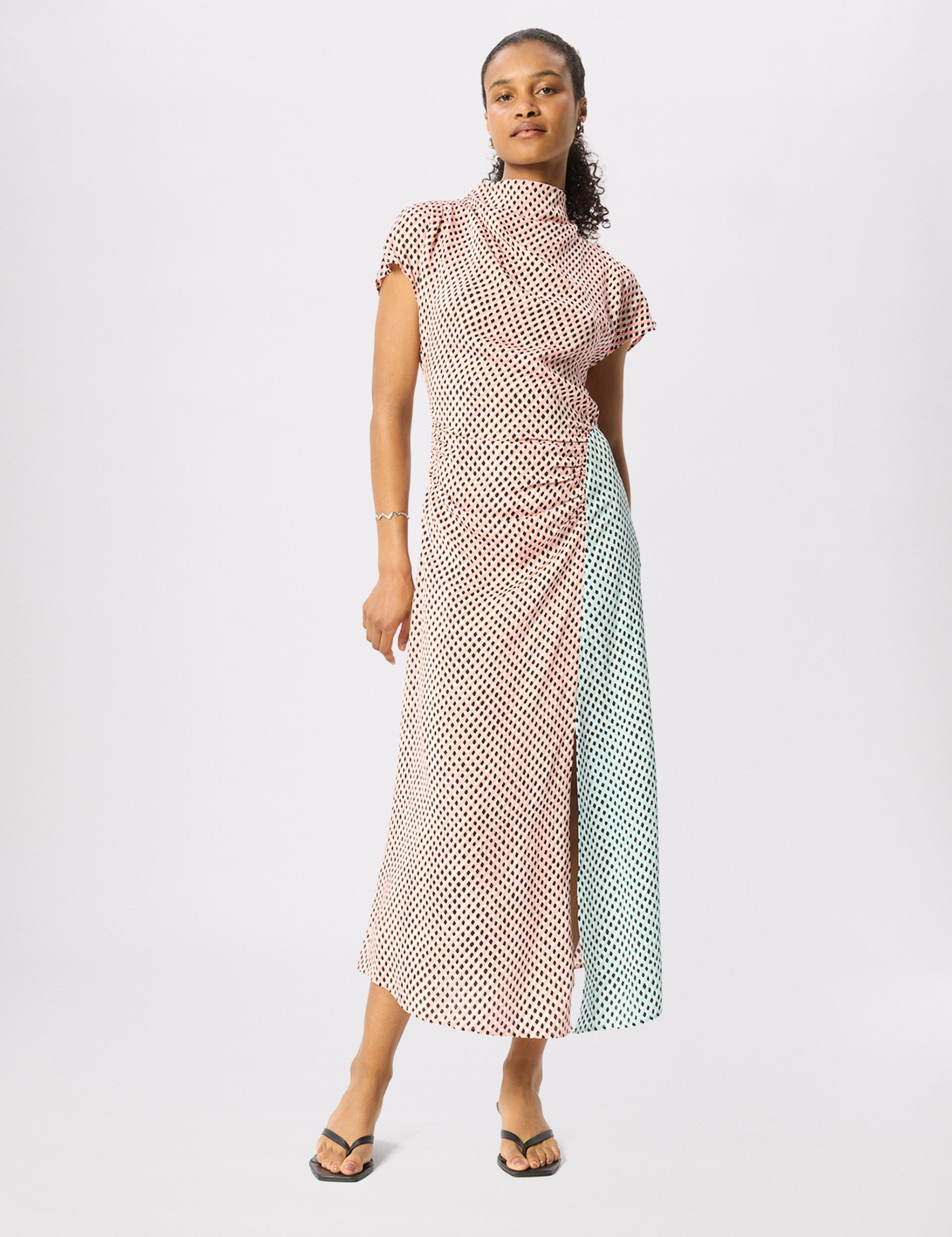 selected Pink/Multi