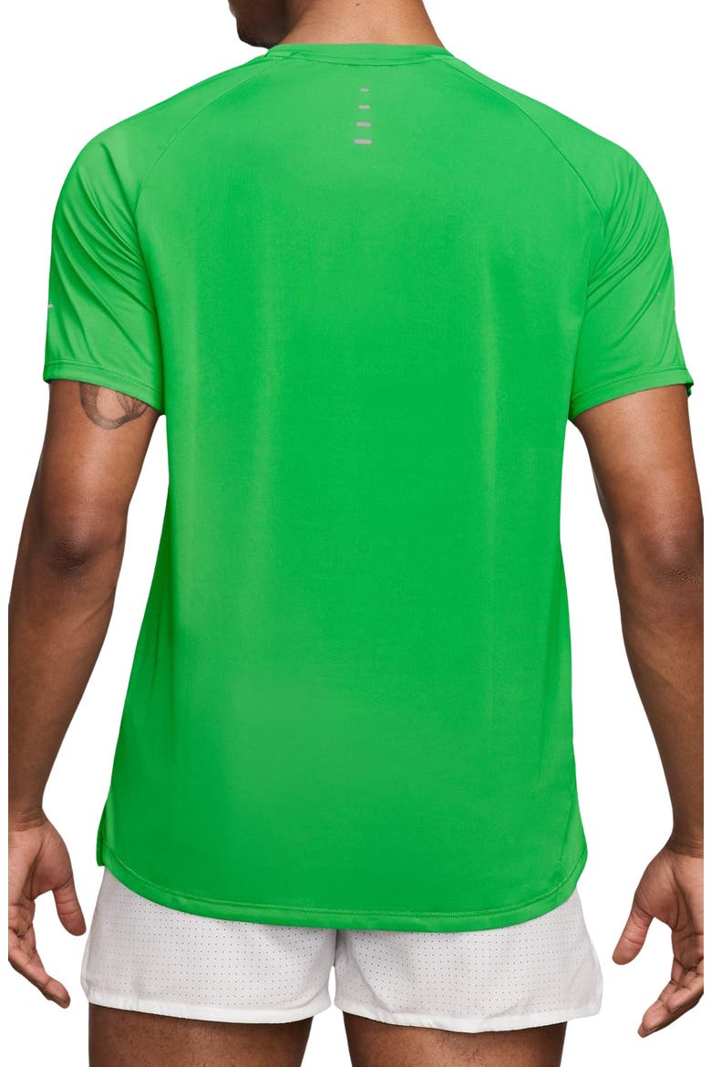 Stride Dri-FIT ADV Running T-Shirt, Alternate, color, 329 G SPRK/REFSIL