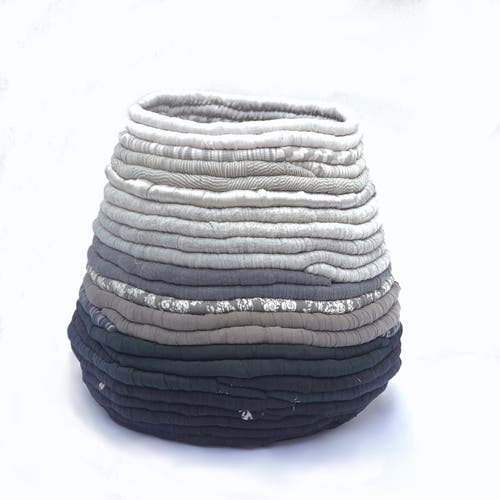 Little Ndaba Ngongo Pot In White/black