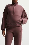 Nike 24.7 ImpossiblySoft Dri-FIT Oversize Half Zip Top