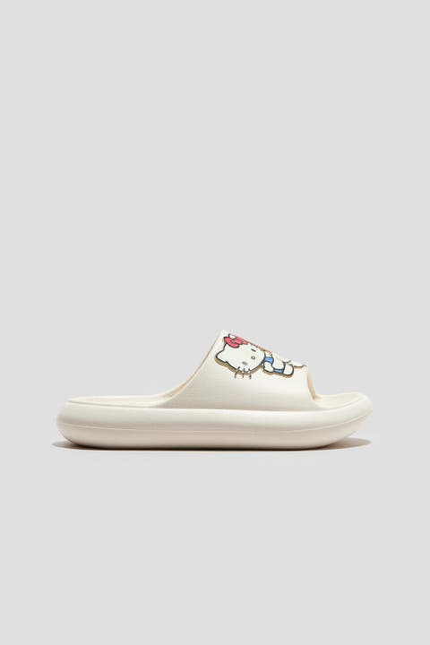 Moulded Pool Shoes