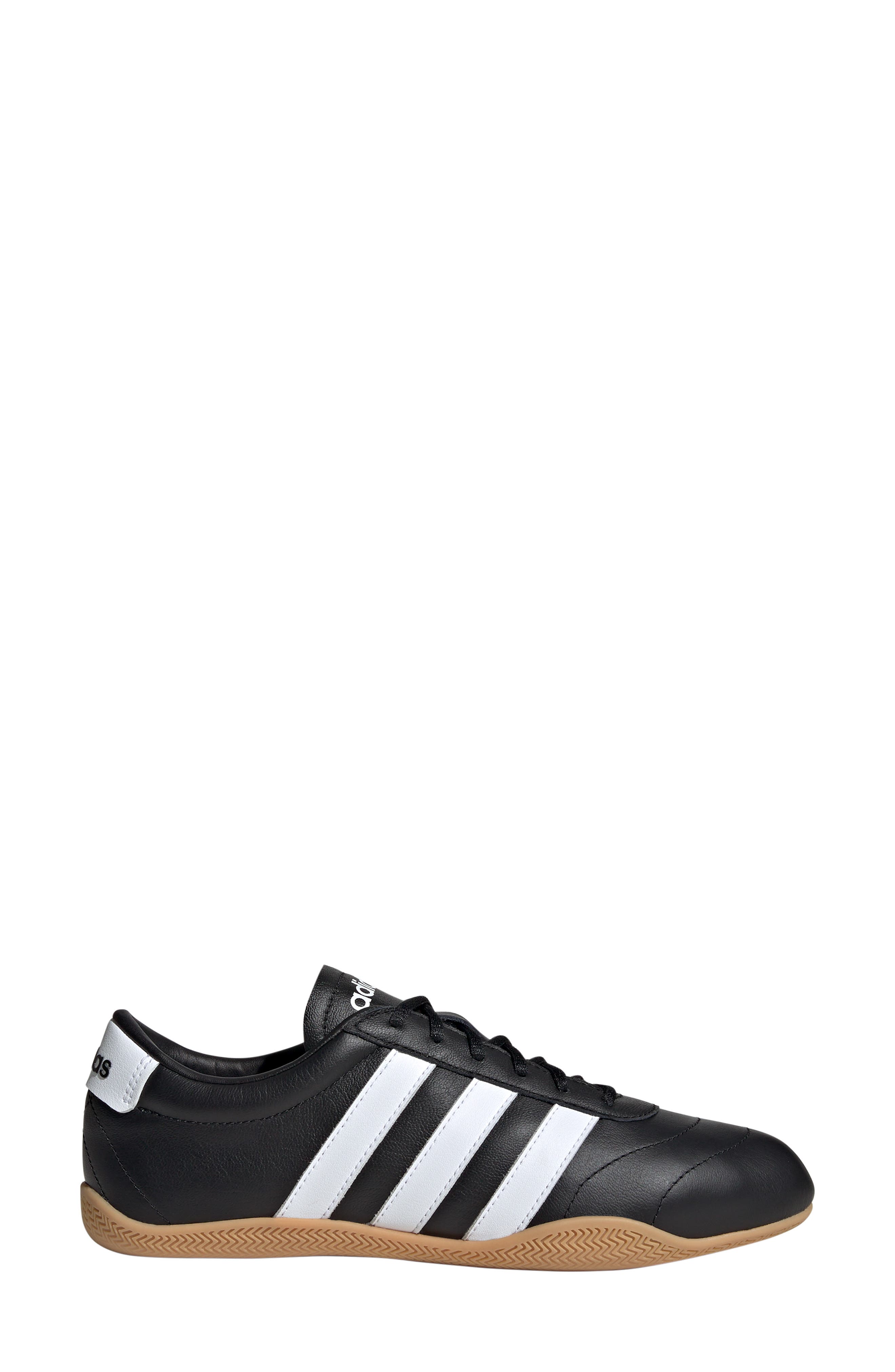 adidas Grand Court Lo Sneaker, Alternate, color, Black/ White/ Gum