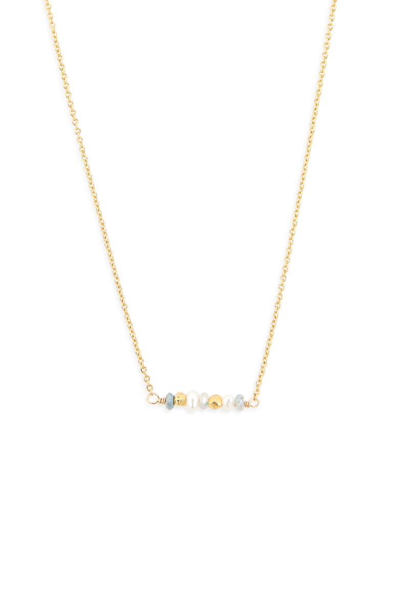 Luna Bar Pendant Necklace video