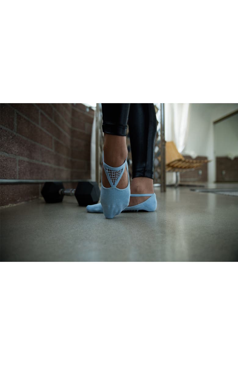 Arebesk Muse Assorted 2-Pack No-Slip Closed Toe Socks, Alternate, color, 