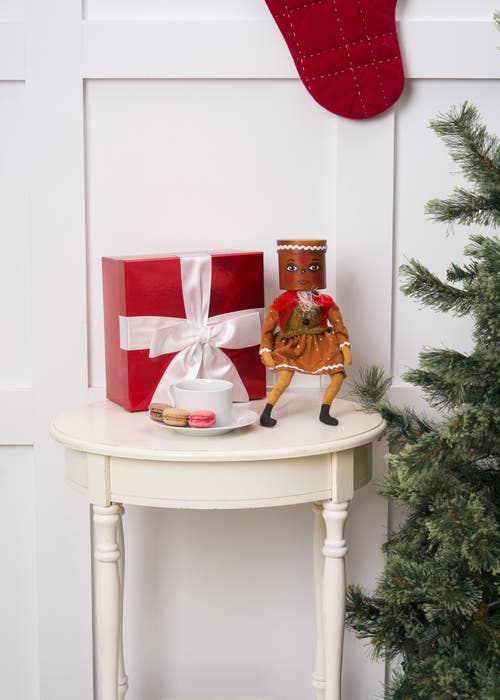 Gallerie Ii Gretta Gingerbread Doll In Brown