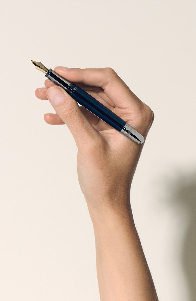 Montblanc Meisterstück Around the World in 80 Days Doué Classique Fountain Pen, Alternate, color, Blue