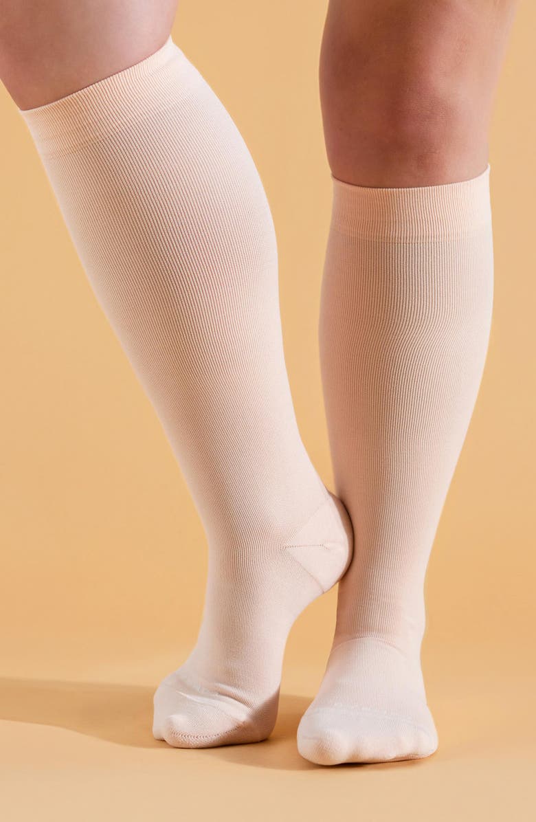 COMRAD Knee-High Compression Socks, Alternate, color, 