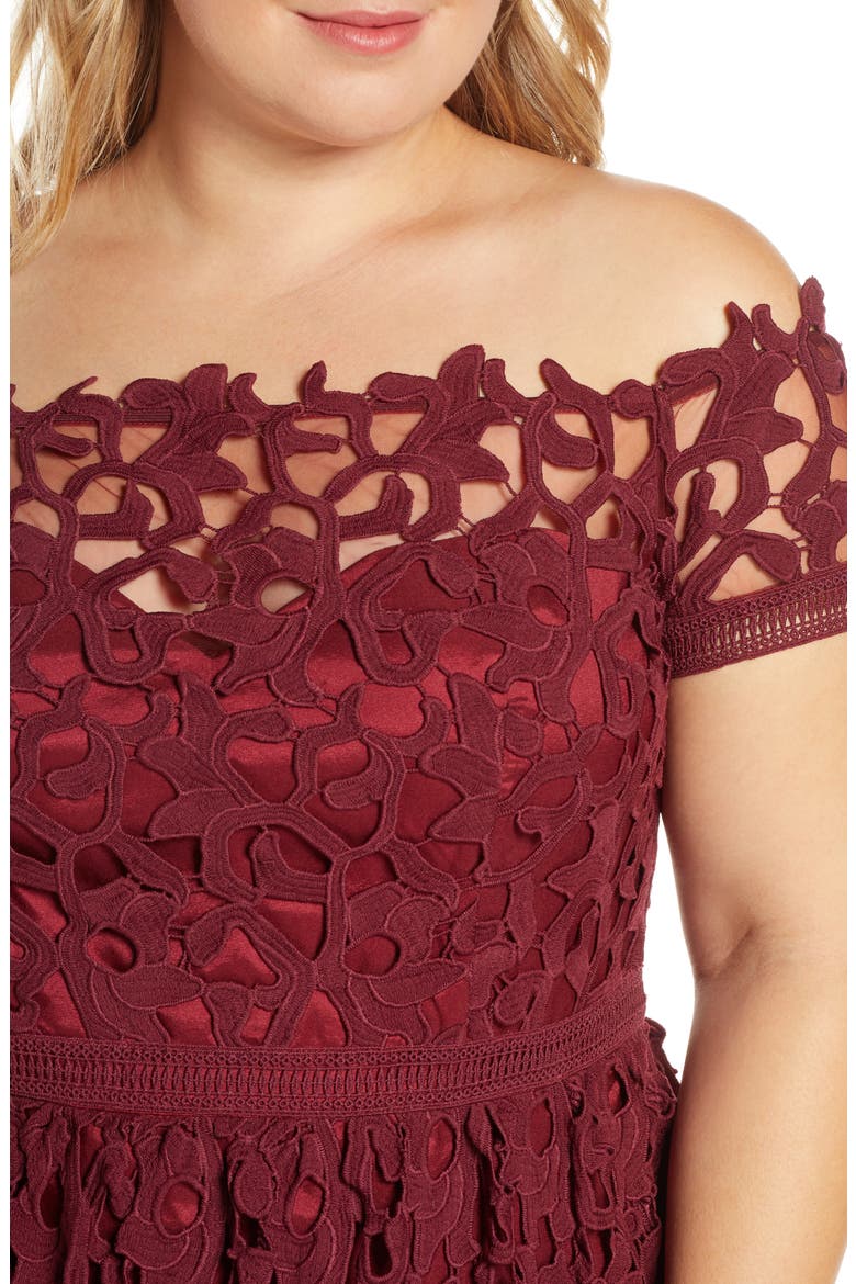 Curve Lizana Off the Shoulder Lace Cocktail Dress, Alternate, color, BURGUNDY