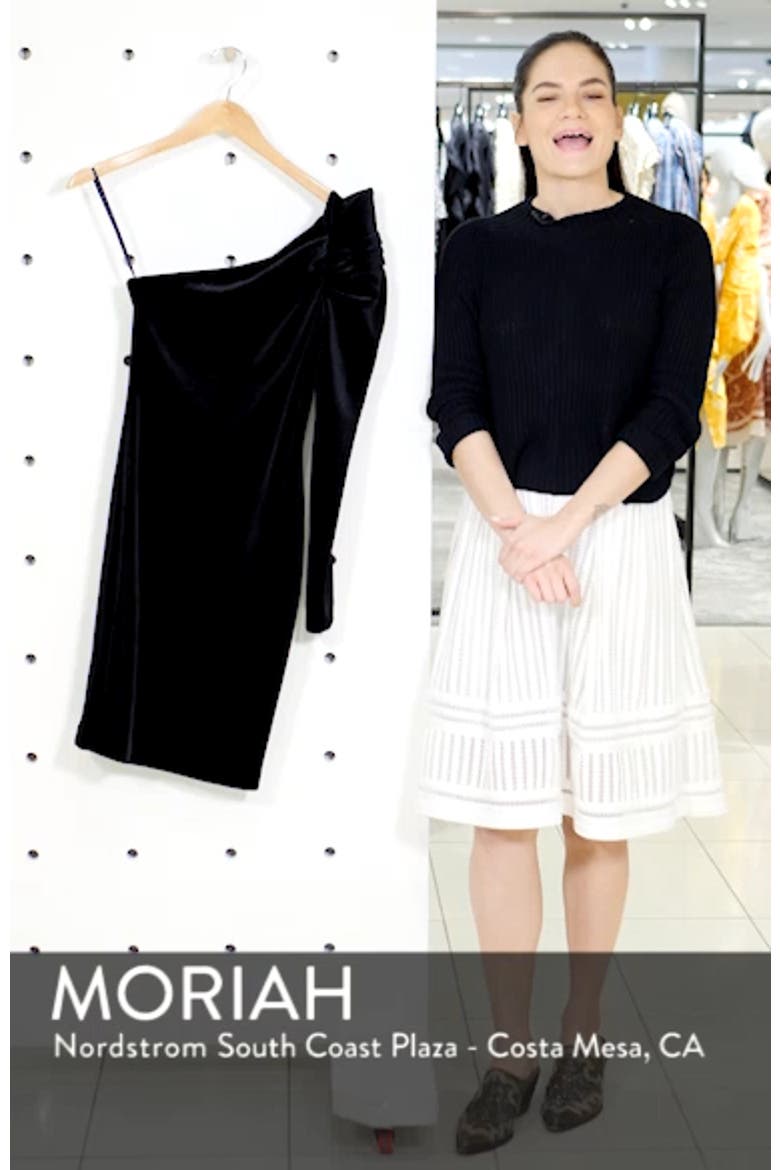 Awwtum One-Shoulder Velvet Body-Con Dress video