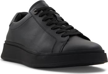 Magnus Sneaker