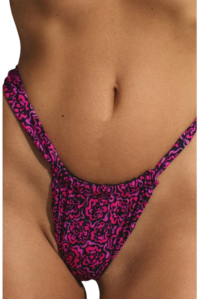 Nia Bottom, Alternate, color, Euphoria