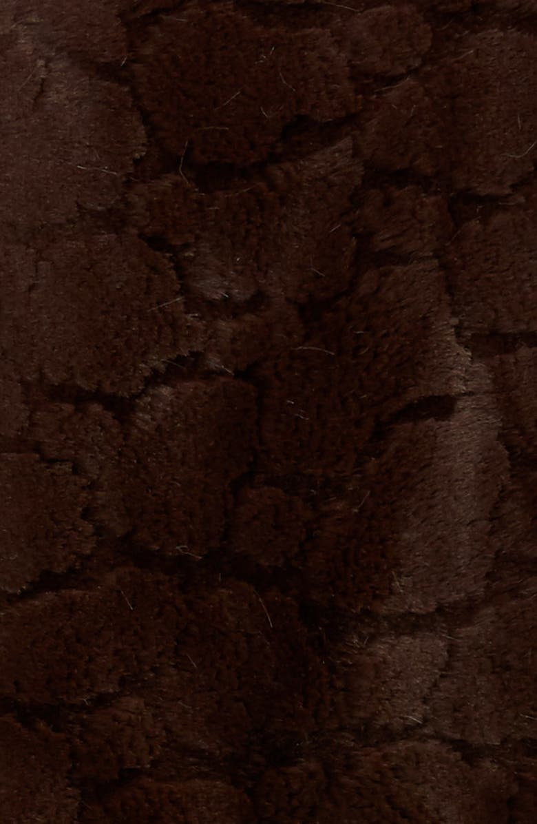 Giraffe at Home Luxe<sup>™</sup> Embossed Throw, Alternate, color, 