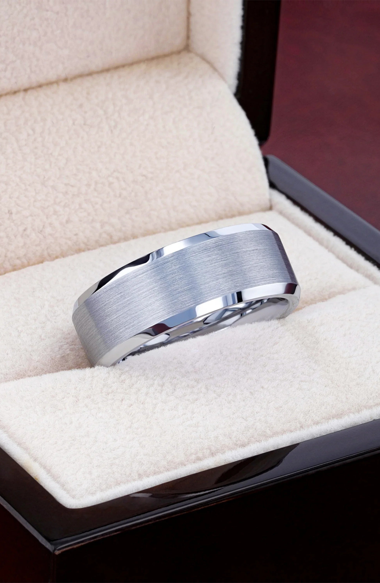 Larson Jewelers Sheffield Flat Beveled Tungsten Carbide Wedding Band Brushed Center Comfort Fit, Alternate, color, Metallic Silver 4Mm